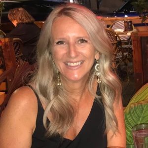 Meet your Posher, Mandy